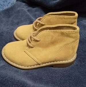 NEW Boys Children's Place Chukka Boots Tan Sz 7